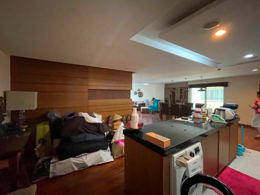 For RentCondoOnnut, Udomsuk : PB Penthouse 2 condo, size 130 sq m., 2 bedrooms, 2 bathrooms, balcony around, open kitchen, not far from St Andrew's or Prep international school or Makro and Max Value, about 1.5 km. from BTS Phra Khanong.