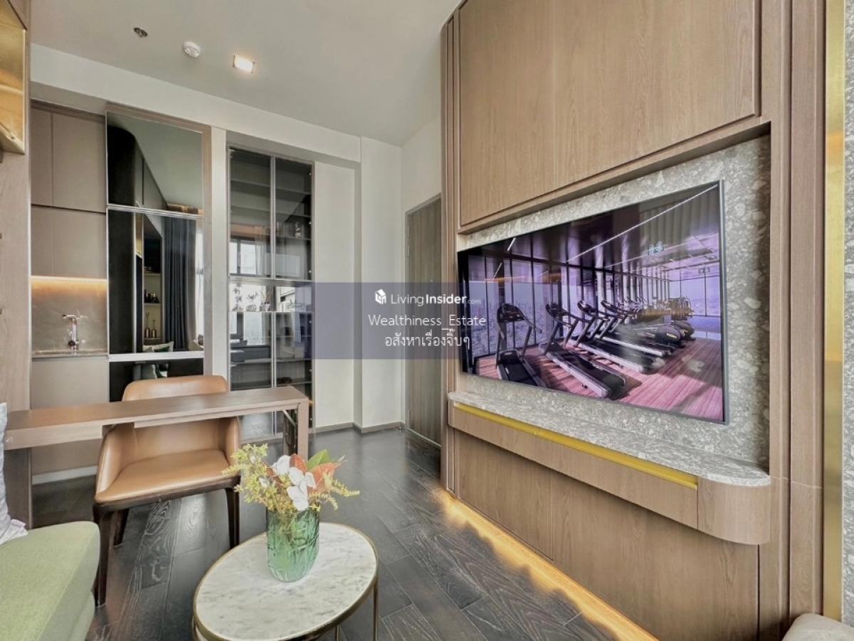 For SaleCondoRatchathewi,Phayathai : Quality condo, suitable for city people, 35 sq m, Ratchathewi area, price 9.9 million, interested, make an appointment to view at 0808144488