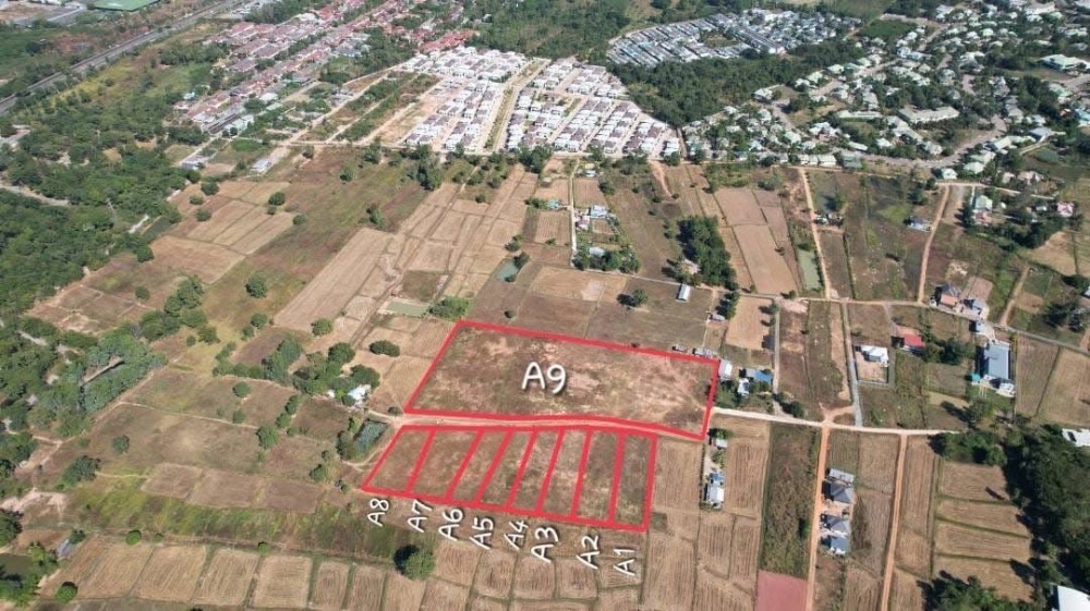 For SaleLandKhon Kaen : Non Muang land near KKU, 8 plots; plot 1 size 316 sq.w., 2 entrances and exits, Non Muang Road and Khon Kaen bypass