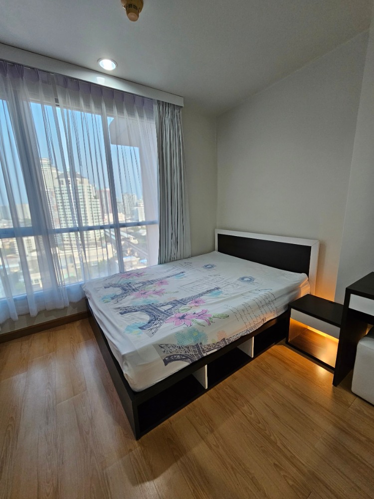 For RentCondoOnnut, Udomsuk : Condo for rent: Life @ Sukhumvit 65, room 29 sq m, 18th floor, on the main road, 5 minutes walk, 300 meters to BTS Phra Khanong, ready to move in on 16 Sept.