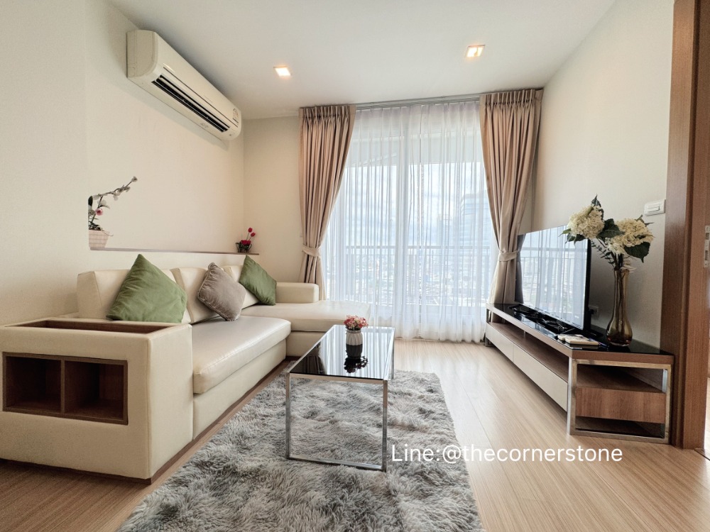 For RentCondoRatchadapisek, Huaikwang, Suttisan : Condo for rent Rhythm Ratchada-Huai Khwang, beautiful room, cheap price, 1 bedroom, 1 bathroom, size 46 sq m., MRT Huai Khwang