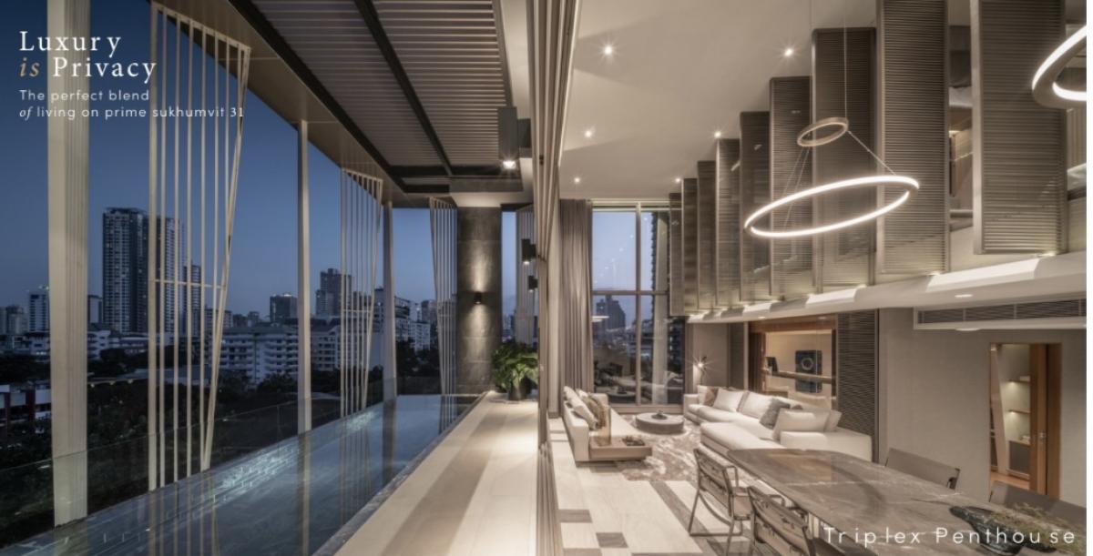 For SaleCondoSukhumvit, Asoke, Thonglor : 🔆The luxury penthouse of luxury concept yacht in the heart of Bangkok with private Swimming pool🔆➡️Great Location (CBD) in Bangkok ➡️Walking distance Emsphere, Emporium, Emqautier, Terminal 21 and Phormpong restaurants and night life ➡️Walking distanc