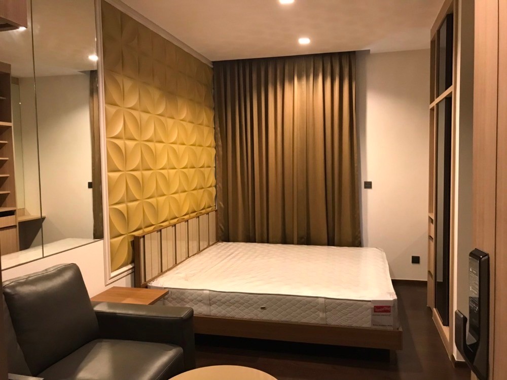 For SaleCondoRatchathewi,Phayathai : S-TLRT107 Condo for sale, The Line Ratchawithi, 13th floor, city view, 28.60 sq m., studio, 6.17 million, 064-959-8900