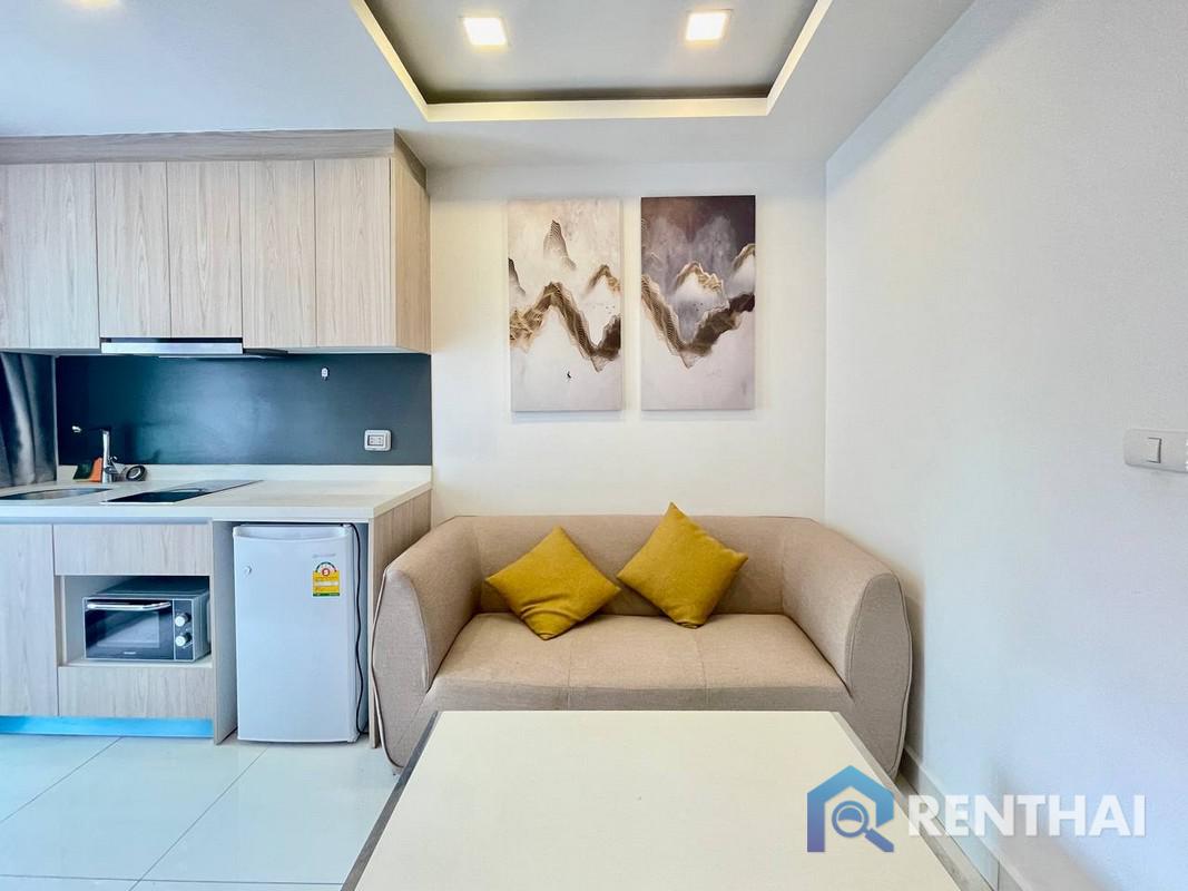 For SaleCondoPattaya, Bangsaen, Chonburi : Affordable 1bed Condo in Pattayas Arcadia Beach Resor