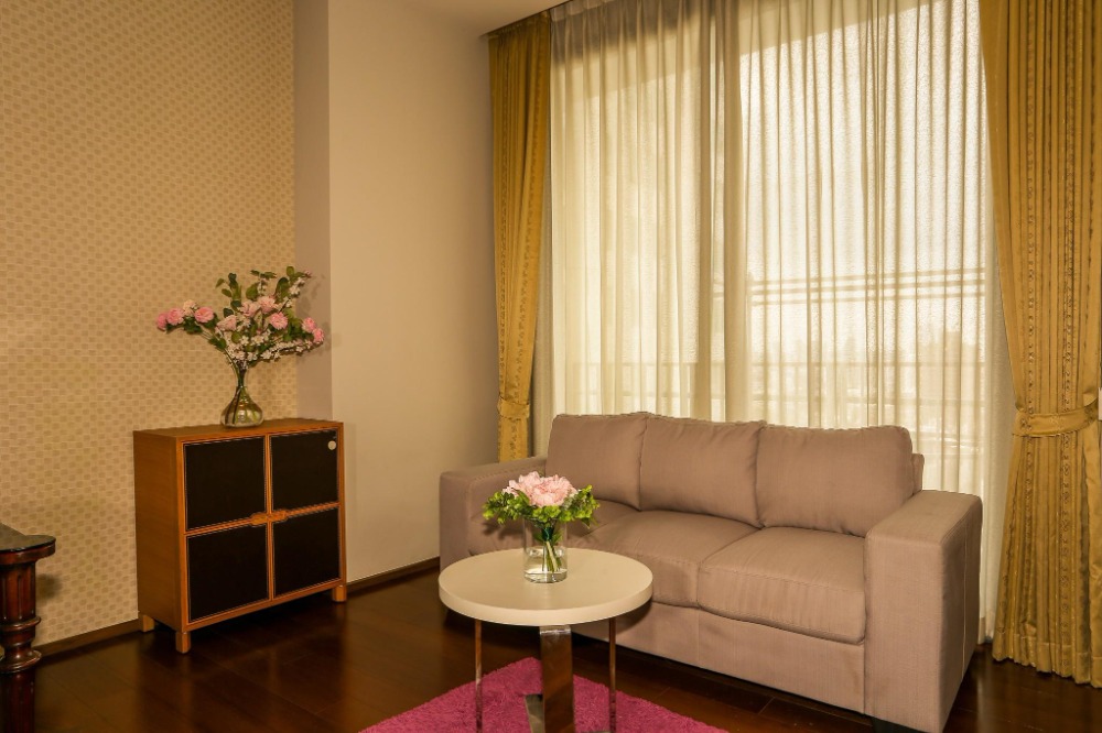 For RentCondoSukhumvit, Asoke, Thonglor : Condo for rent Quattro by Sansiri 76 sqm near BTS Thong lo