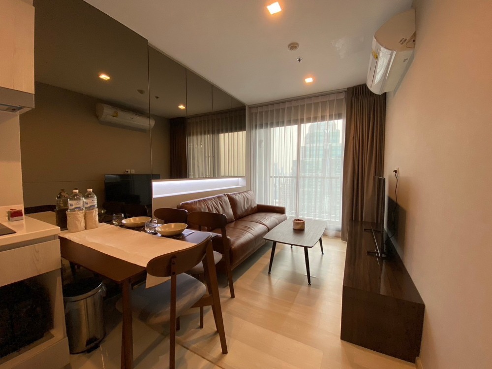 For RentCondoWitthayu, Chidlom, Langsuan, Ploenchit : • 𝐑𝐞𝐧𝐭 • 𝐋𝐢𝐟𝐞 𝐎𝐧𝐞 𝐖𝐢𝐫𝐞𝐥𝐞𝐬𝐬 • 𝟏 𝐁𝐞𝐝 𝟑𝟖 𝐒𝐪𝐦  • 𝟑𝟎𝟎𝟎𝟎 • 𝐇𝐢𝐠𝐡 𝐅𝐥𝐨𝐨𝐫  𝐋𝐢𝐧𝐞 𝐈𝐃 : 𝐕𝐚𝐬𝐬𝐢𝐥𝐲