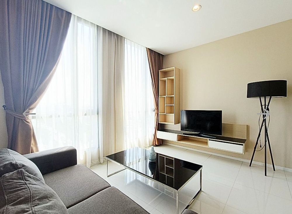 ให้เช่าคอนโดสุขุมวิท อโศก ทองหล่อ : Movenpick residence Ekkamai 2B2B