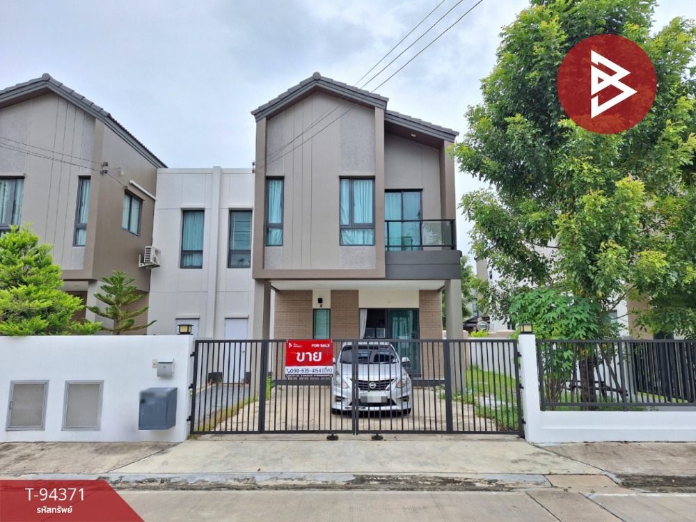 For SaleHouseSamut Prakan,Samrong : For sale: Twin house, Vario Suvarnabhumi Village, Bang Sao Thong, Samut Prakan (Vario Suvarnabhumi)