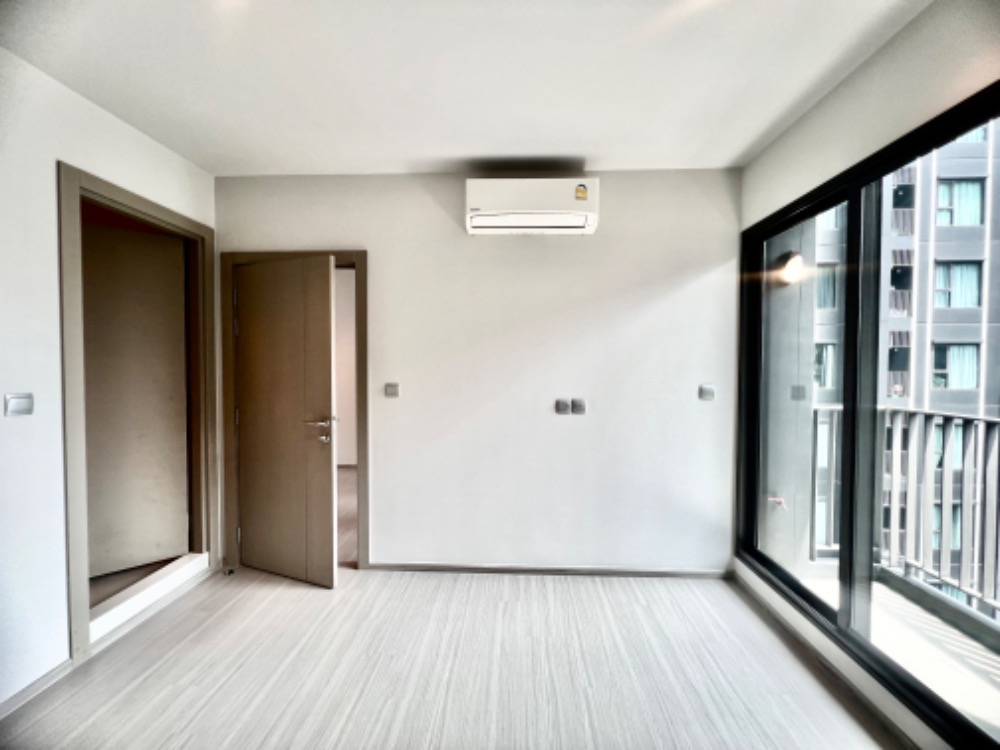 ขายคอนโดพระราม 9 เพชรบุรีตัดใหม่ RCA : Rare Unit!!! 2 beds corner unit Resale  🔥🔥 5.8mb only **ห้องใหม่ยังไม่เคยมีใครเข้าอยู่