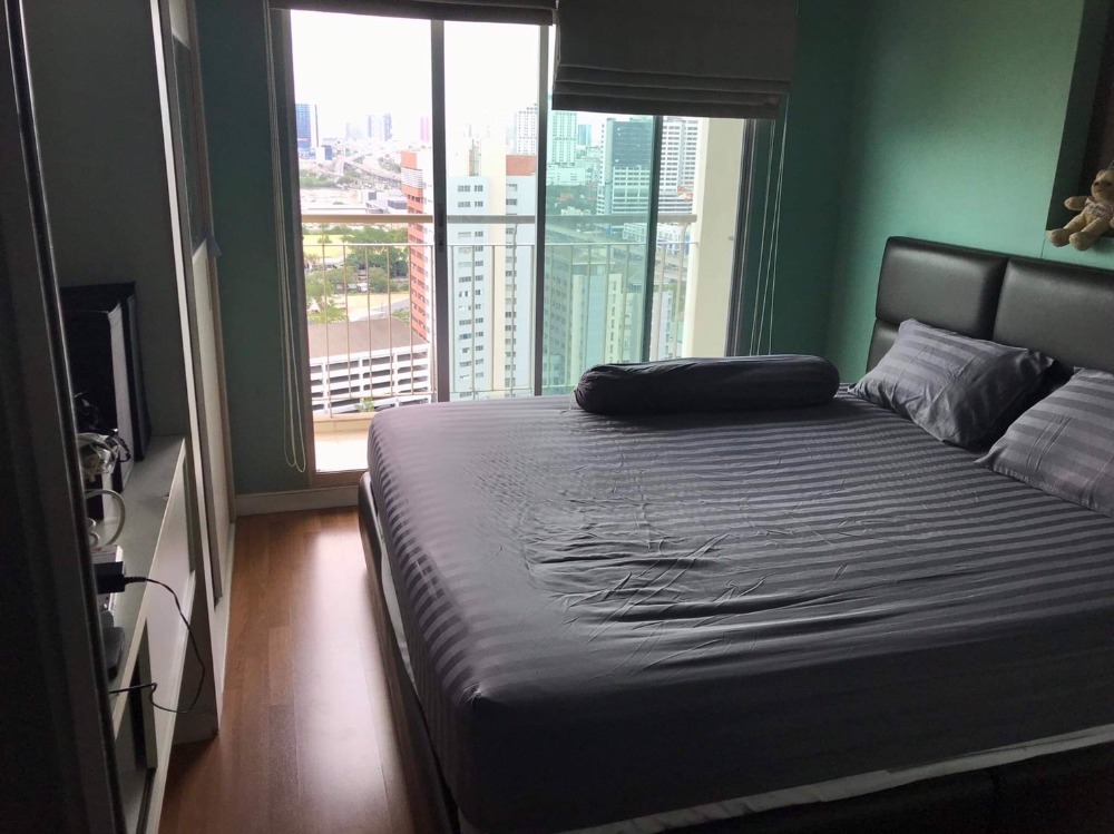 ขายคอนโดพระราม 9 เพชรบุรีตัดใหม่ RCA : Lumpini Place Rama 9 - Ratchada / 1 Bedroom (FOR SALE), ลุมพินี เพลส พระราม 9 - รัชดา / 1 ห้องนอน (ขาย) LIL197