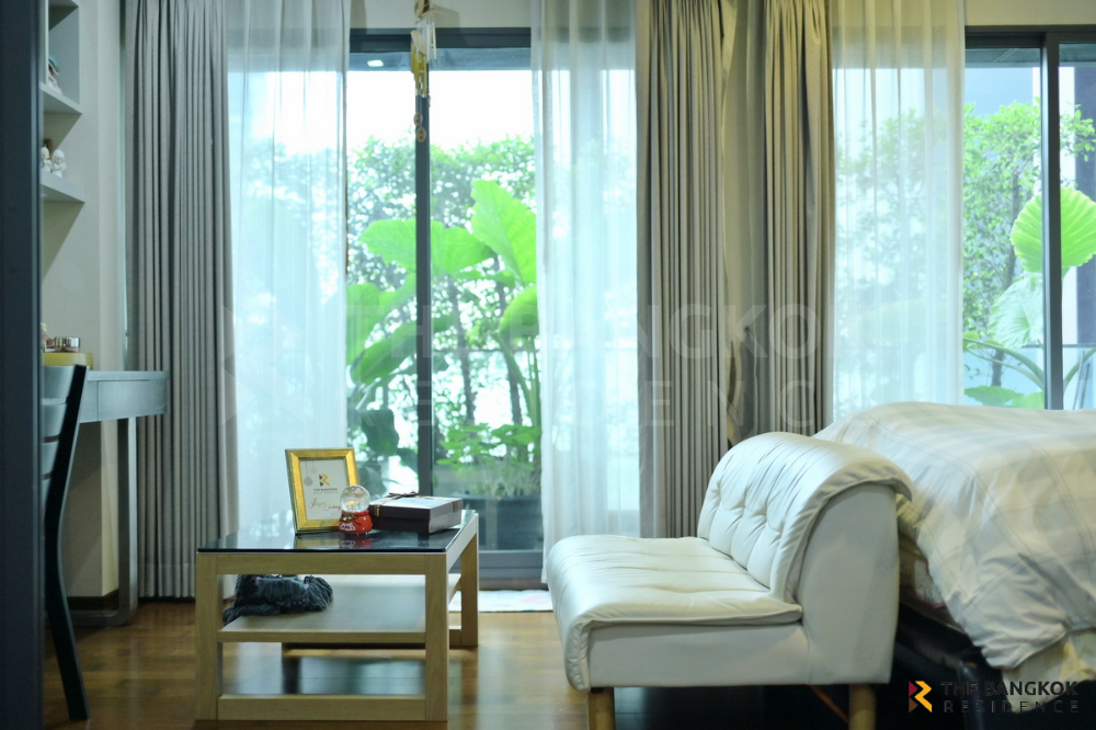 For SaleCondoSukhumvit, Asoke, Thonglor : For sale: Noble Remix2 room, size 54.11 sq m, 1 bedroom, 1 bathroom, 0922459264