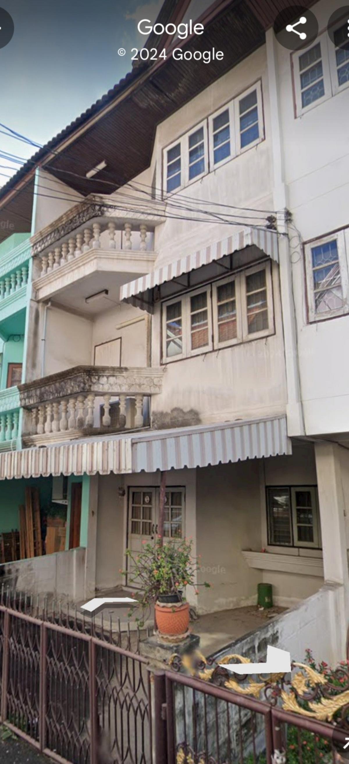 For RentTownhouseOnnut, Udomsuk : Townhouse for rent, near BTS On Nut, only 500 meters.