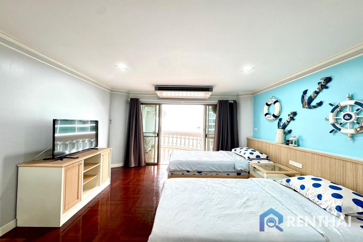 For SaleCondoPattaya, Bangsaen, Chonburi : Park Beach Condominium studio 55 sqm good price top floor Sea view