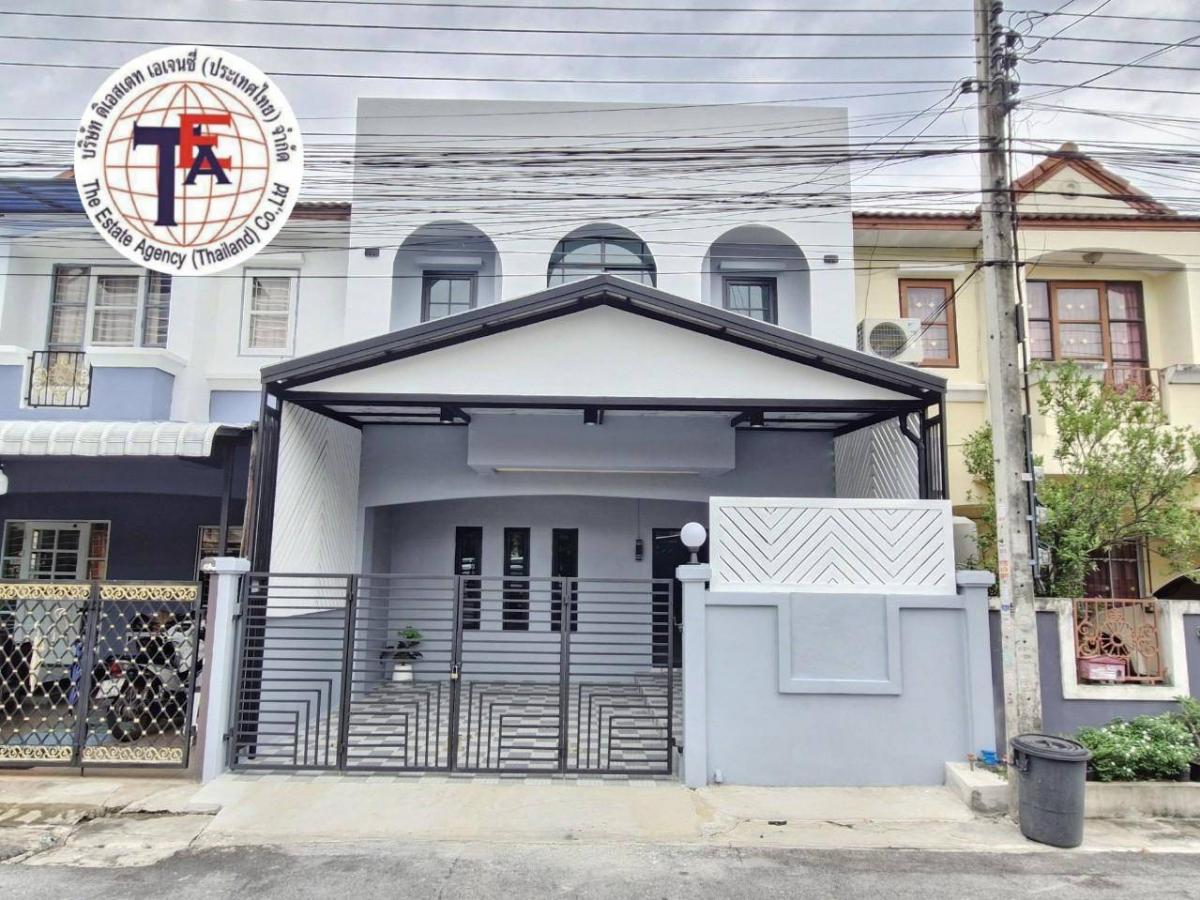 For SaleTownhouseNawamin, Ramindra : For sale, 2-storey townhouse, KC Village, Ram Intra 6, Phraya Suren 45, Ram Intra 109, Sam Wa West, Khlong Sam Wa, Pink Line, Khu Ball, Hathai Rat, along Khlong Song, Chatuchak Expressway, Kanchanaphisek Outer Ring Road, Sukhapiban 5, Fashion Island, Bang