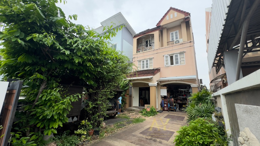 For SaleHouseNawamin, Ramindra : House for sale, Soi Ram Intra 65, Soi Watcharapol, very good location, house opposite 7-Eleven, entrance to Chuen Chuen Ram Intra Village 🏡🚩✨