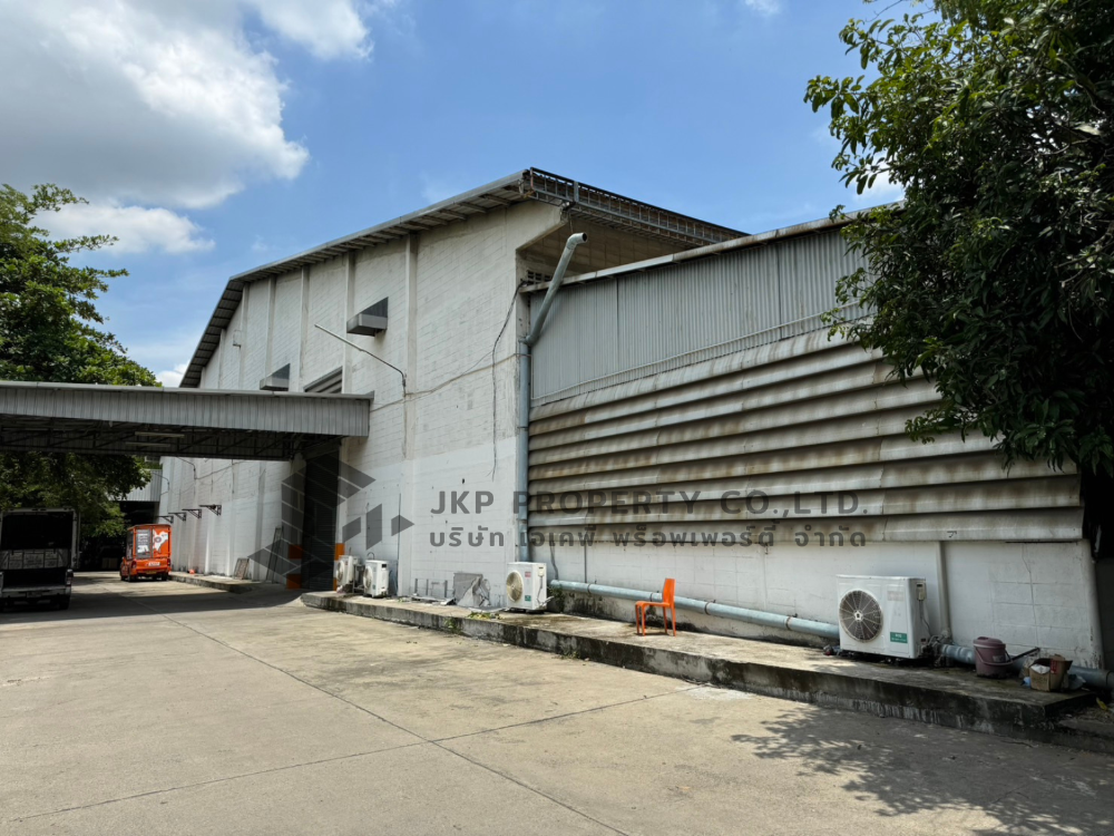 For RentWarehousePattanakan, Srinakarin : Warehouse for rent 1,450 sq.m. Suan Luang, Suan Luang, Bangkok (Ad number: JKP99)