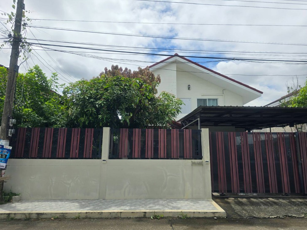 For SaleHousePathum Thani,Rangsit, Thammasat : For Sale: 2-Story Detached House in Kasem Sap Village, Khu Khot, Lam Luk Ka, Pathum Thani