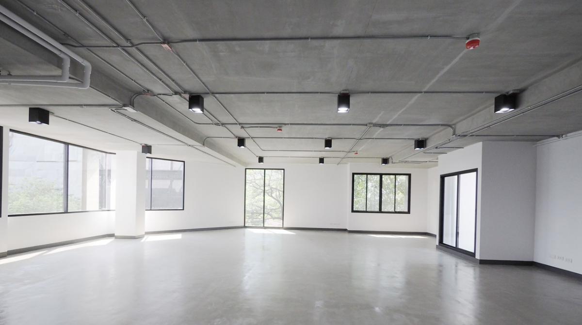 For RentOfficeSukhumvit, Asoke, Thonglor : Office for rent in Thonglor near BTS