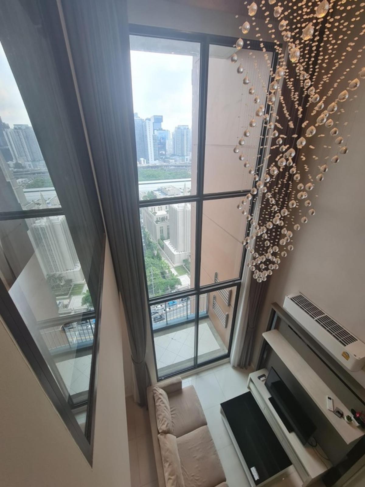 For SaleCondoRama9, Petchburi, RCA : For sale, Villa Asoke 💵 Cheapest in the project, 2-storey duplex 🏙️ Corner room, beautiful view, fully furnished. Interested, call 099-263-6615 or 085-554-9989.