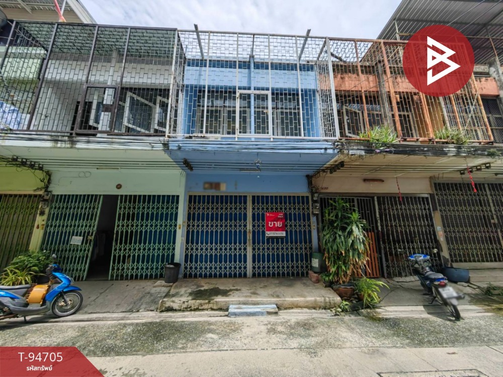 For SaleShophouseSamut Prakan,Samrong : Commercial building for sale, 2 floors, Soi 9 Charoen Man Khong, area 14 sq m, end of the house, Samut Prakan