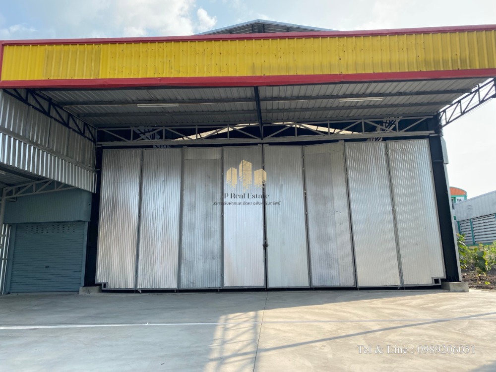 For RentWarehouseLadkrabang, Suwannaphum Airport : Warehouse/office for rent, Chaokhunthahan Road, Lam Pla Thio Subdistrict, Lat Krabang District, Bangkok, area 600 sq m.