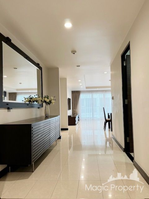 For SaleCondoSukhumvit, Asoke, Thonglor : 3 Bedroom for Sale in Avenue 61 Condominium, Watthana, Bangkok