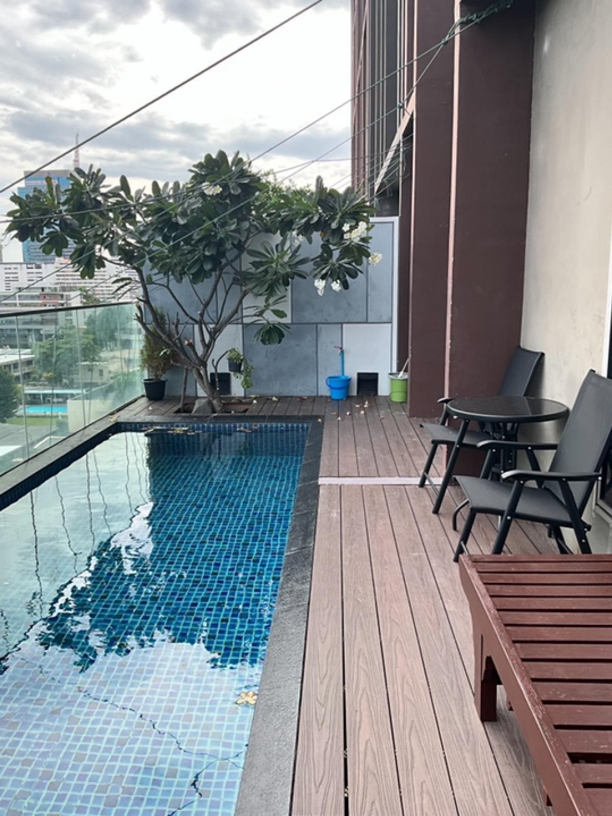 For RentCondoSukhumvit, Asoke, Thonglor : <For rent > Luxury Duplex 2-Bedroom with Private Pool at Ashton Morph Sukhumvit 38, BTS Thonglor