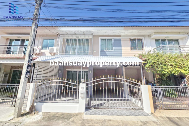 For SaleTownhouseNonthaburi, Bang Yai, Bangbuathong : For sale: 2-storey townhouse, newly renovated, The Villa Village, Soi Tha It, near the Purple Line, Bang Rak Noi-Tha It Station