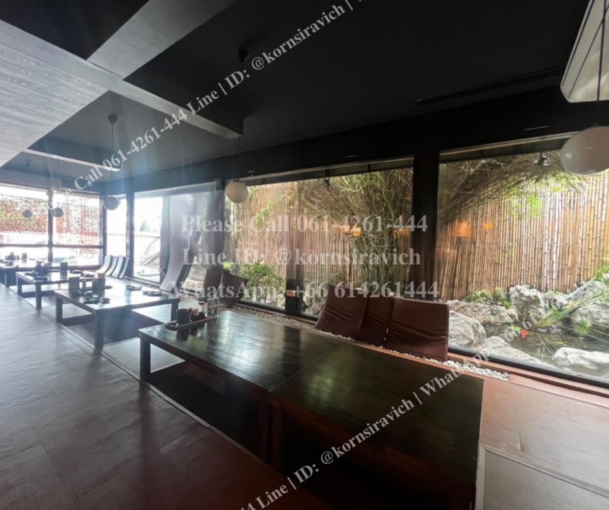 For RentRetailSukhumvit, Asoke, Thonglor : For rent, single house, business, shop, restaurant, Stand Alone Building, parking for 8 cars, located in Soi Ekkamai, Sukhumvit 63, connected to Soi Thonglor, good location, near famous shops in Sukhumvit area.