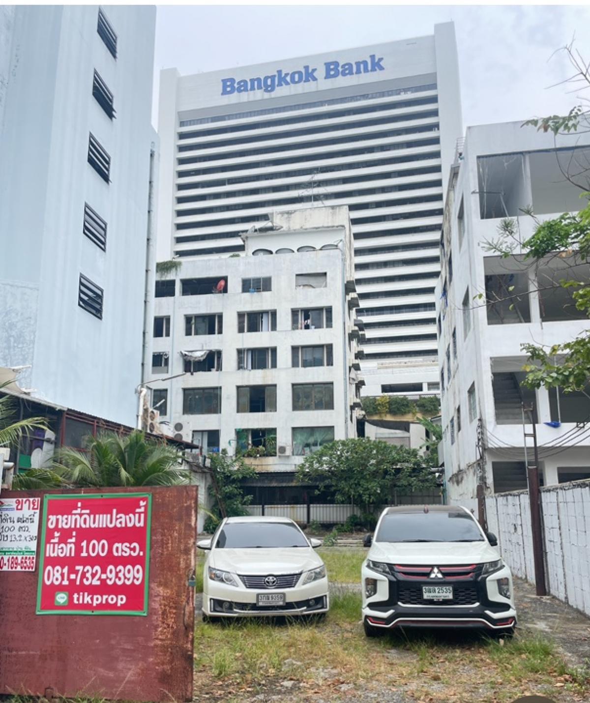 For RentHotel&Apartment BusinessSilom, Saladaeng, Bangrak : For Rent Building under construction to do service Apartment or Boutique hotel around 600 sqm Soi Pipat Silom near Bts Chongnonsi