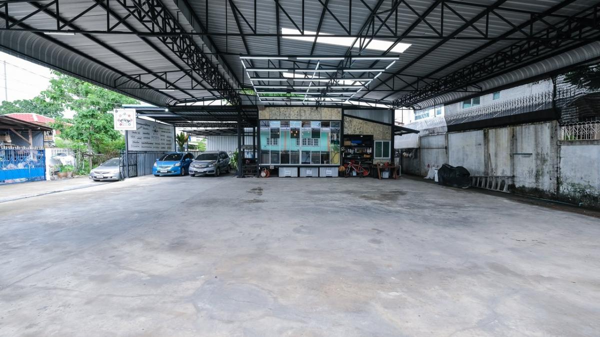 For RentWarehouseKaset Nawamin,Ladplakao : 🔆Warehouse & Office Kaset-Nawamin can knock down the wall to make a closed warehouse of 432 sq.m. near Chocolate Ville, Prasertmanukit Soi 48🔆