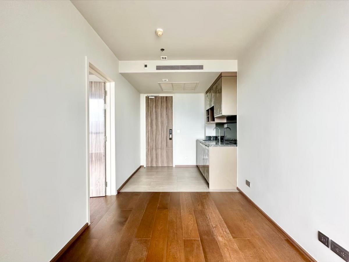 For SaleCondoSukhumvit, Asoke, Thonglor : 𝐈𝐝𝐞𝐨 𝐐 𝐒𝐮𝐤𝐡𝐮𝐦𝐯𝐢𝐭 𝟑𝟔 ​​| 1 bedroom, 1 bathroom, 29 sq m., high floor, unblocked view, make an appointment to view the project 083-0456540 (Lukket)