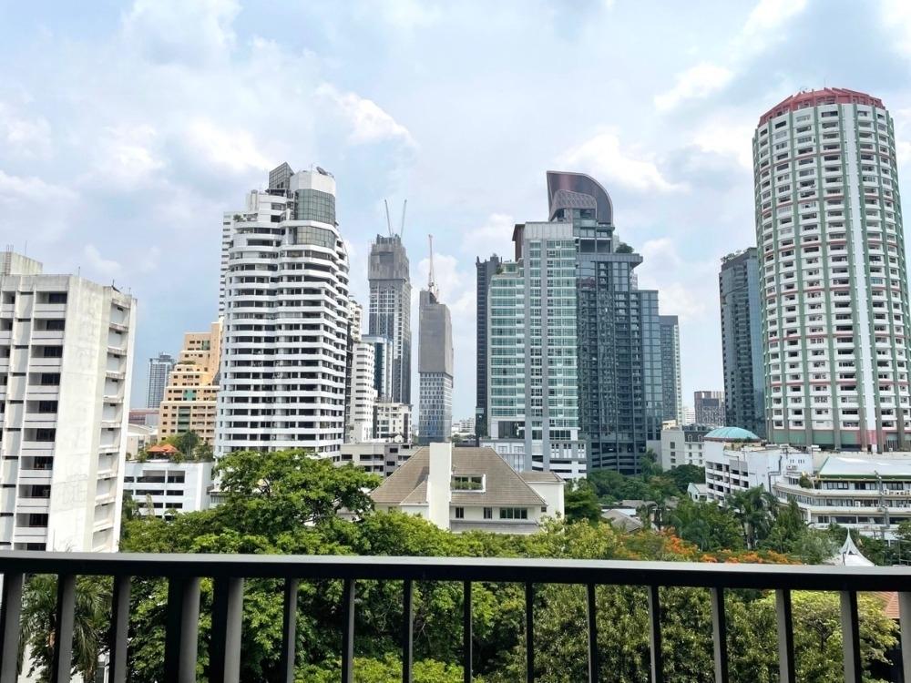 For SaleCondoSukhumvit, Asoke, Thonglor : Best price in the project!! 1 large bedroom in the heart of Thonglor, beautiful room, good condition, Prime Area ✨Quattro by Sansiri✨1 bedroom, 1 bathroom, size 53.04 sq m, near BTS Thonglor Tel.0982645161