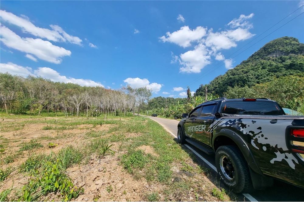 For SaleLandKrabi : BEAUTIFUL MOUNTAIN VIEW LAND IN KHAO THONG, KRABI