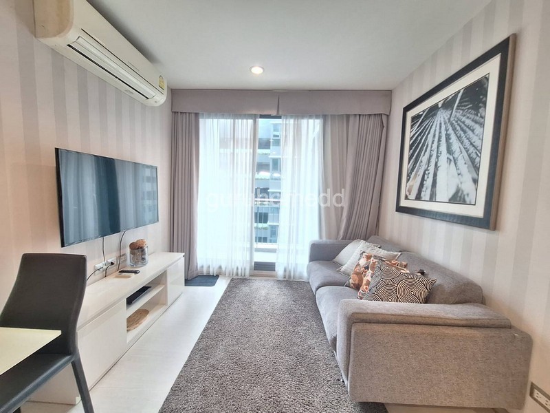 For SaleCondoSukhumvit, Asoke, Thonglor : ghd000364 Condo for sale Rhythm Sukhumvit 42 near BTS Ekkamai size 48 sqm