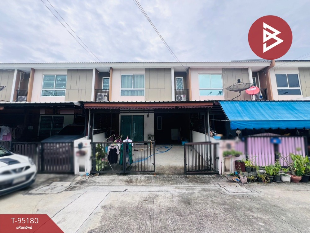 For SaleTownhouseSamut Prakan,Samrong : Townhouse for sale, The Connect Village 51, Theparak-Muang Mai, Bang Bo, Samut Prakan, ready to move in