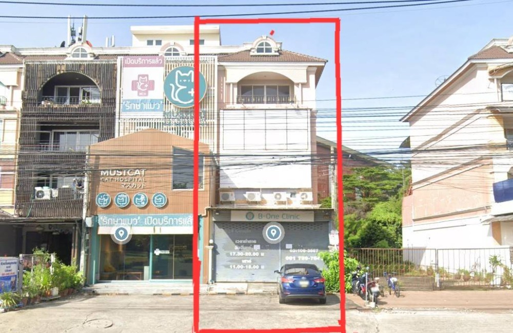 For SaleShophouseNawamin, Ramindra : Commercial building for sale, suitable for a clinic, has an X-Ray room, minor surgery, located on Watcharapol Road, Sai Mai, community area, 4 floors, split levels, 30 sq m, has parking space