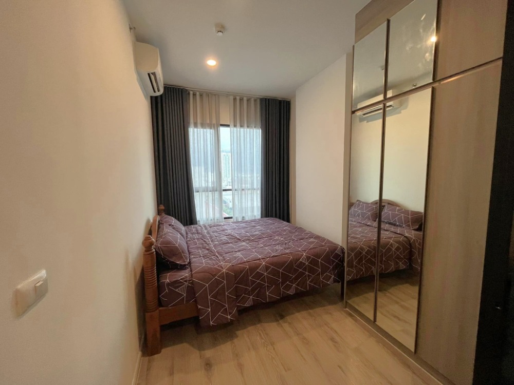 For RentCondoRamkhamhaeng, Hua Mak : 🔴15,000฿🔴 Knightsbridge Collage Ramkhamhaeng ✅ Near MRT Lam Sali, happy to serve 🙏 If interested, please contact 𝙇𝙄𝙉𝙀 (very quick response): 📱 Property code 679-2304 📱: Line ID: @bbcondo88