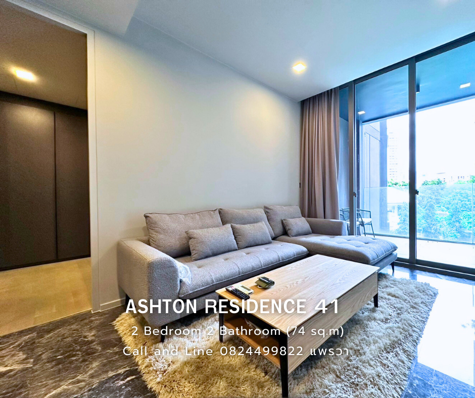 ให้เช่าคอนโดสุขุมวิท อโศก ทองหล่อ : 2 Bedroom (75 sqm) in Phrom Phong, Pet friendly condo (Big Dog is okay) contact: 082-4499822