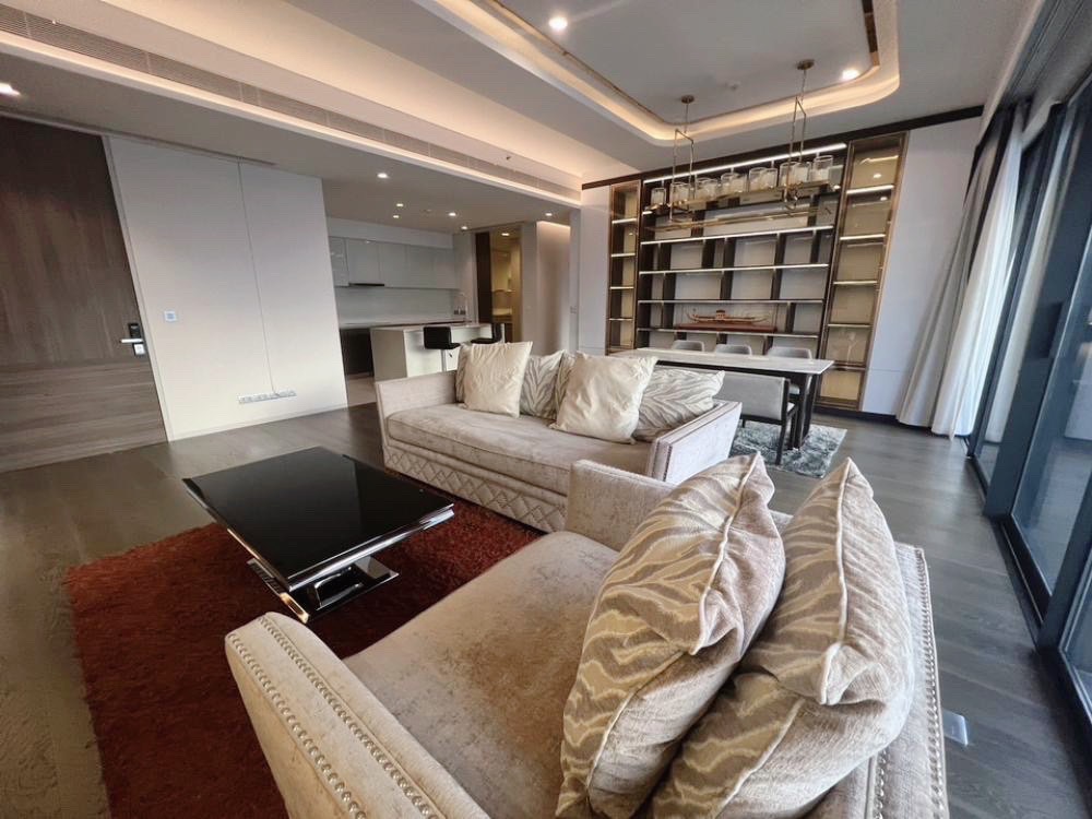 ขายคอนโดสุขุมวิท อโศก ทองหล่อ : Tela Thonglor # 3 bed + Large Living Room