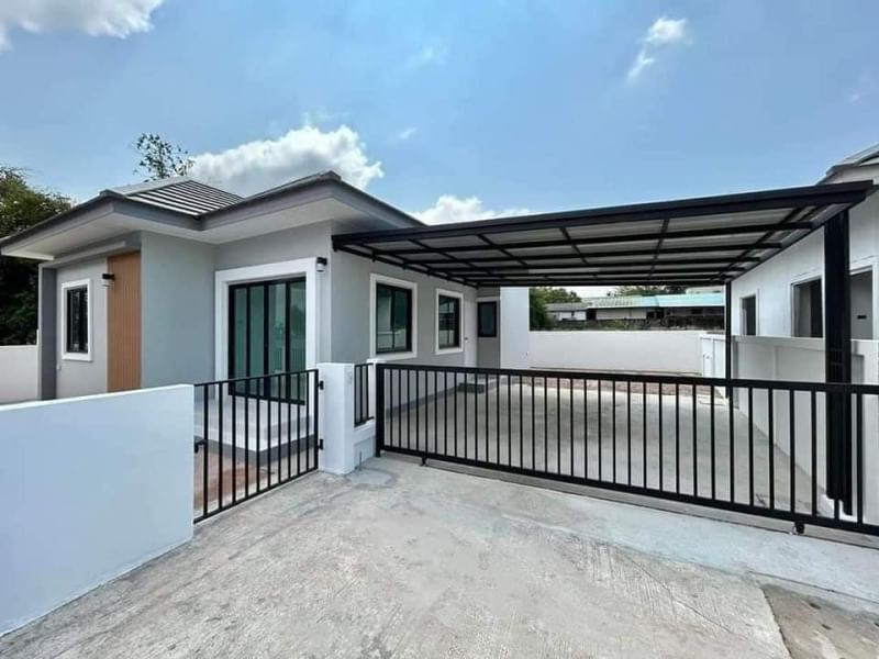 For SaleHouseSriracha Laem Chabang Ban Bueng : Single house for sale in Sriracha, newly built house, Rai Kluai-Sriracha Road