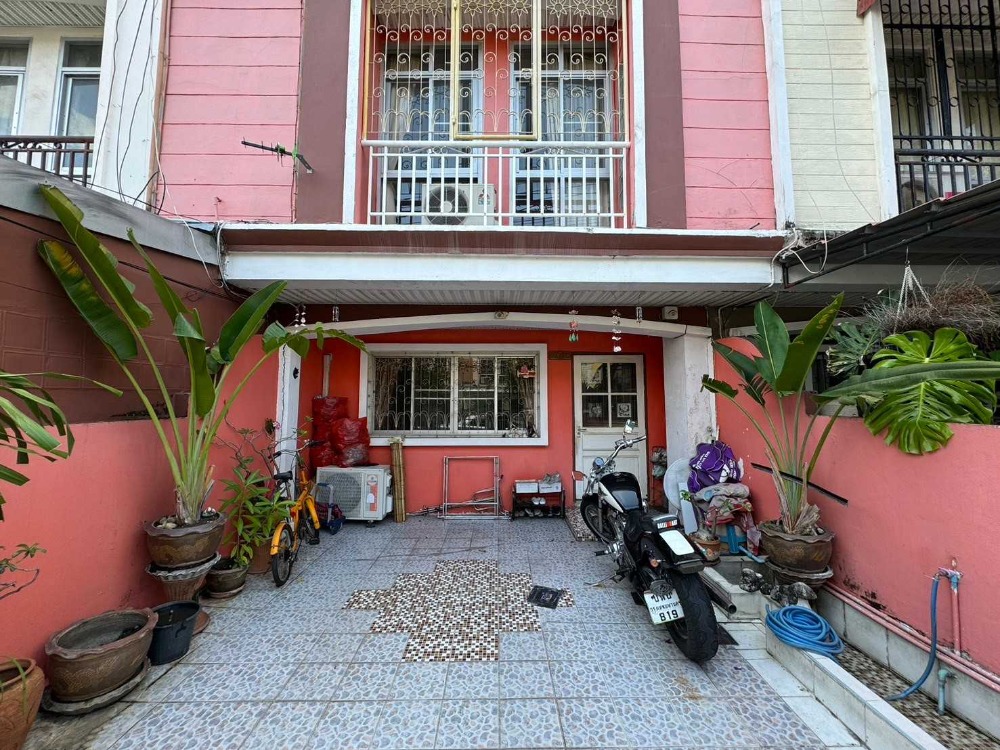 For SaleTownhouseNawamin, Ramindra : Townhouse for sale, 3 floors, Royal Sai Mai Village, Soi Sai Mai 15/1