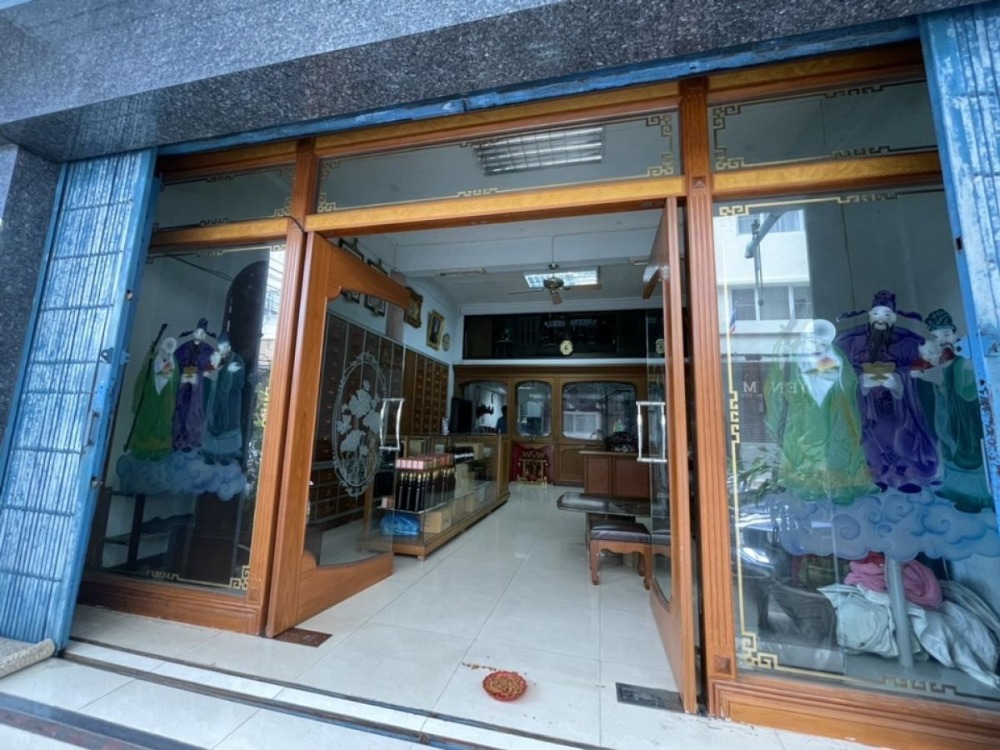 For SaleShophouseSilom, Saladaeng, Bangrak : S-CBSM101 for sale, commercial building, Silom Road, Mahasak, size 15 sq m, 7.5 floors, usable area 780 sq m, 3 bedrooms, 4 bathrooms, 27 million 064-794-9636