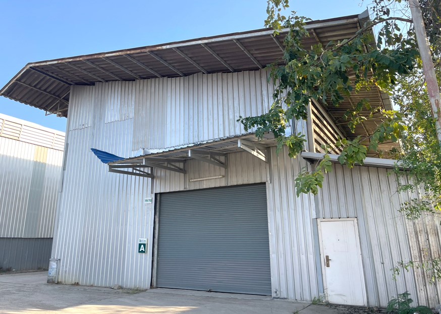 For RentWarehouseRathburana, Suksawat : Warehouse for rent, Phuttabucha 36, ​​Building A, price 26,000 baht per month, cheapest price