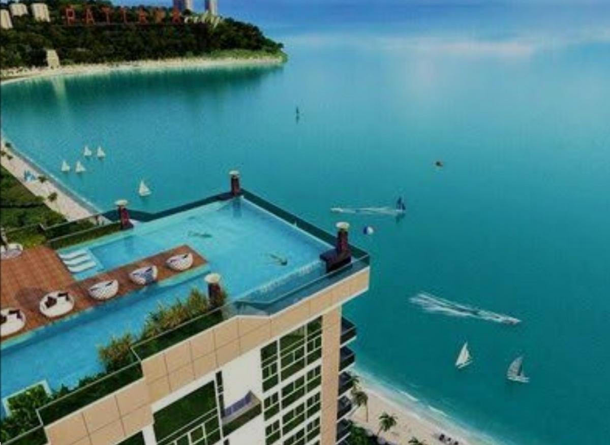 For SaleCondoPattaya, Bangsaen, Chonburi : Luxury 2 br. with private lift Wongamat Tower Condominium Sea front view Foreign quota can walk to the beach only 50 meter ⚜️⚜️