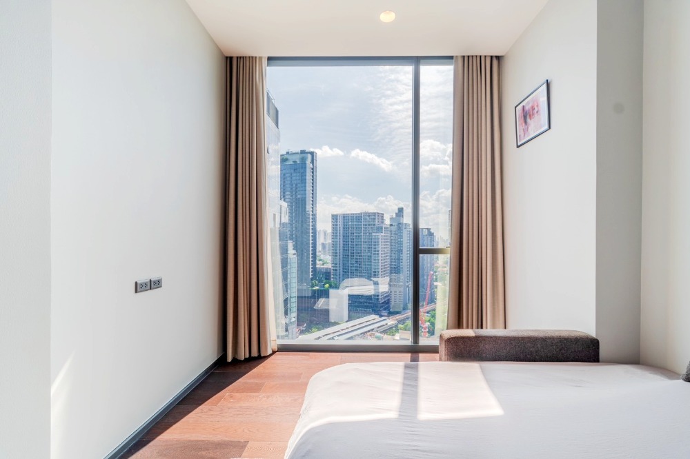 For SaleCondoSukhumvit, Asoke, Thonglor : For sale LAVIQ Sukhumvit 57, 2 bedrooms, 115 sq m., private corner room, 24th floor, near BTS Thonglor