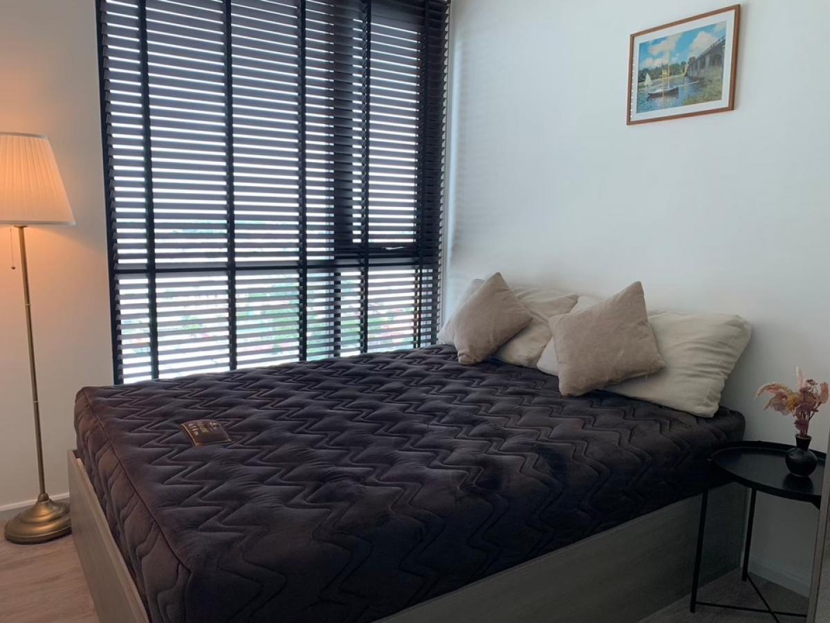 For SaleCondoSamut Prakan,Samrong : Condo for sale, Knightsbridge Sukhumvit-Theparak, luxury accommodation near the BTS, beautiful room, fully furnished, ready to move in