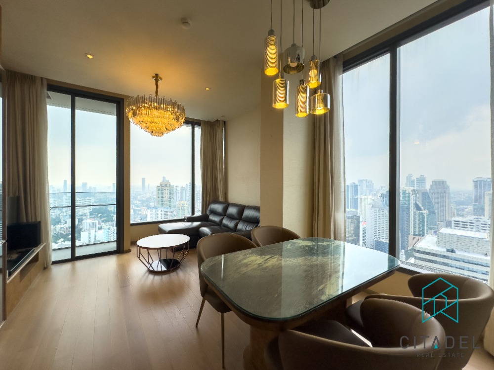 ให้เช่าคอนโดสุขุมวิท อโศก ทองหล่อ : The ESSE Asoke - Nicely Furnished 2 Beds Condo For Rent!