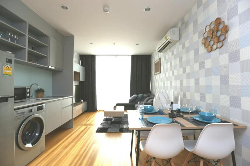 For RentCondoSathorn, Narathiwat : Condo For Rent Noble Revo Silom 2 Bedroom 2 Bathroom 66 sqm