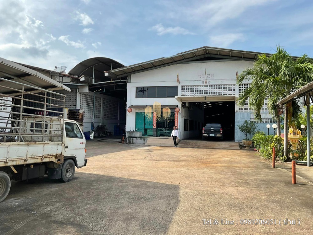 For RentWarehouseMahachai Samut Sakhon : Warehouse/office for rent, with Factory License 4, Setthakit Road 1, Tha Sai Subdistrict, Mueang Samut Sakhon District, Samut Sakhon Province, area 4,000 sq m.